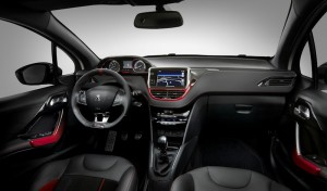 peugeot-208gti_innenraum_e